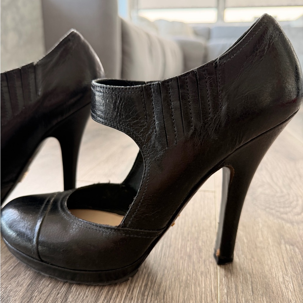 Authentic Black Prada Crackle Brush Leather Mary Jane Pump Size 40.5 - Picture 14 of 16